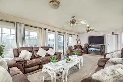  166 Via De Laurencio, Chula Vista, CA 91910 - Photo 17