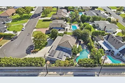  1262 Brittany Cross Rd, North Tustin, CA 92705 - Photo 19