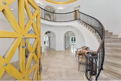  6692 La Jolla Scenic Dr S, La Jolla, CA 92037 - Photo 5