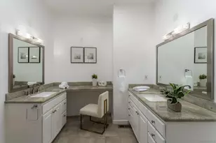 7784 Lookout Dr, La Jolla, CA 92037 - Photo 15