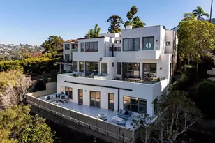 7784 Lookout Dr, La Jolla, CA 92037 - Photo 23