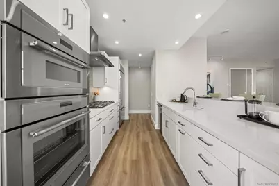  550 Front St #2303, San Diego, CA 92101 - Photo 23