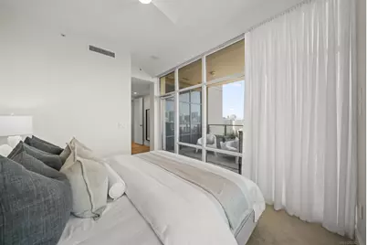  550 Front St #2303, San Diego, CA 92101 - Photo 31
