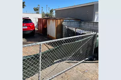  406 E Plaza Blvd, National City, CA 91950 - Photo 13