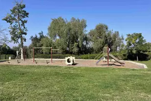 21921 Rimhurst Dr, Lake Forest, CA 92630 - Photo 5