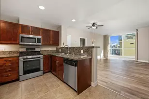 530 K, San Diego, CA 92101 - Photo 1
