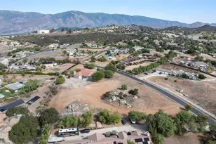 31252 N Star Way, Valley Center, CA 92082 - Photo 3