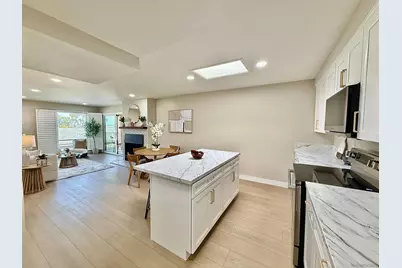  370 Rosecrans St #302, San Diego, CA 92106 - Photo 11