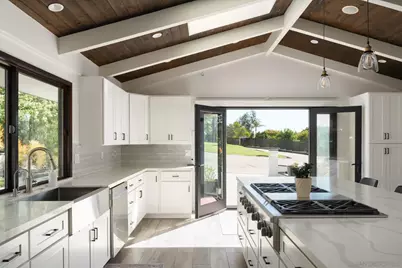  15102 Sun Valley Lane, Del Mar, CA 92014 - Photo 11