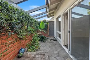 27 Greenview Dr, Carlsbad, CA 92009 - Photo 29