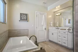 1122 Oliver Ave, San Diego, CA 92109 - Photo 29