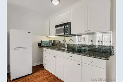  1021 Scott St #235, San Diego, CA 92106 - Photo 7