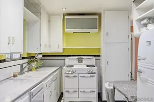 8888 Jaylee Ave, Spring Valley, CA 91977 - Photo 5