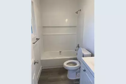  4041 Oakcrest Dr #206, San Diego, CA 92105 - Photo 5