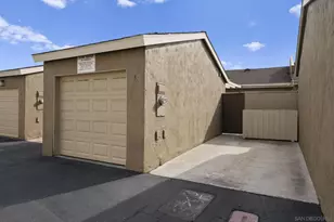 7700 Parkway Dr, La Mesa, CA 91942 - Photo 23