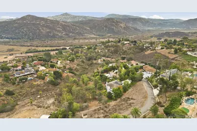  3132 Don Rolando, Escondido, CA 92025 - Photo 43