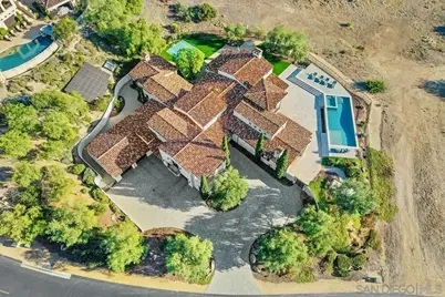  8069 Entrada De Luz E, San Diego, CA 92127 - Photo 43