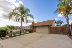 10858 Buggywhip Dr, Spring Valley, CA 91978 - Photo 3