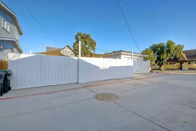  1221 4th St, Coronado, CA 92118 - Photo 37