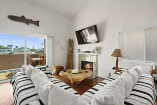 700 Seacoast Dr, Imperial Beach, CA 91932 - Photo 3