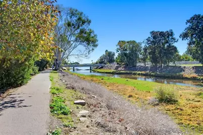  2604 Magnolia Ave, San Diego, CA 92109 - Photo 3