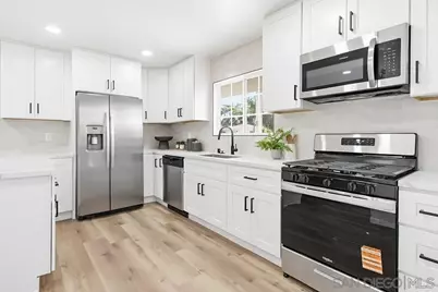  2604 Magnolia Ave, San Diego, CA 92109 - Photo 13