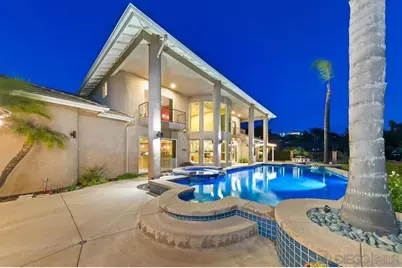  836 Camelot Pkwy, El Cajon, CA 92019 - Photo 5