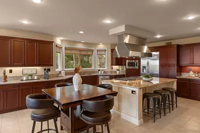  521 Latigo Row, Encinitas, CA 92024 - Photo 15