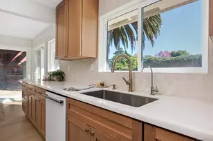 17111 Prado Pl, San Diego, CA 92128 - Photo 11