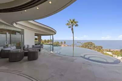  7455 Hillside Dr, La Jolla, CA 92037 - Photo 21