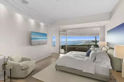  7455 Hillside Dr, La Jolla, CA 92037 - Photo 31