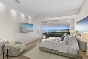 7455 Hillside Dr, La Jolla, CA 92037 - Photo 31