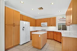 11911 Dapple Way, San Diego, CA 92128 - Photo 9