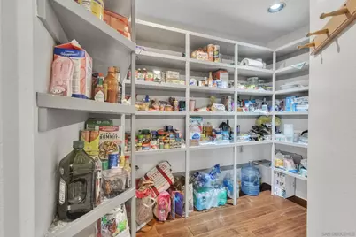  6907 Bettyhill Dr., San Diego, CA 92117 - Photo 11