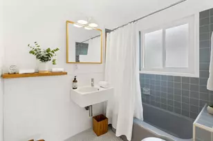 6653 Avenida Manana, La Jolla, CA 92037 - Photo 21