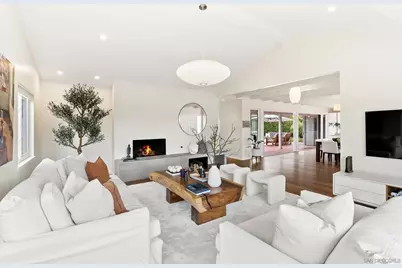  6653 Avenida Manana, La Jolla, CA 92037 - Photo 5