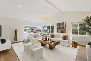 6653 Avenida Manana, La Jolla, CA 92037 - Photo 7