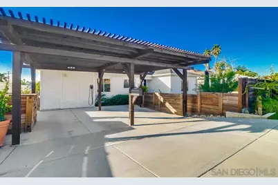  712 Lemon Avenue, Vista, CA 92084 - Photo 5