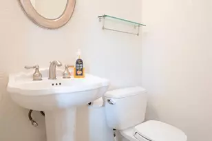 1533 Roma Dr, Vista, CA 92081 - Photo 15