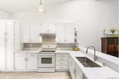  17909 Avenida Alozdra, San Diego, CA 92128 - Photo 11