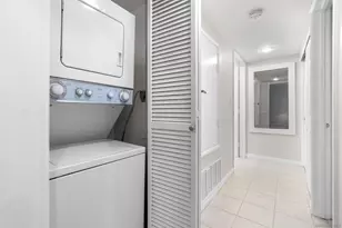 750 State St, San Diego, CA 92101 - Photo 15