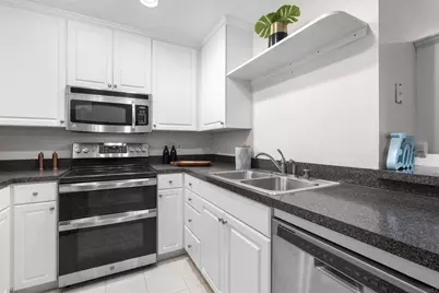  750 State St #109, San Diego, CA 92101 - Photo 9