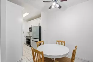 8310 Regents Rd, San Diego, CA 92122 - Photo 7