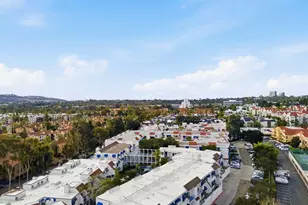 8310 Regents Rd, San Diego, CA 92122 - Photo 21