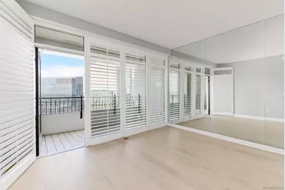  700 W Harbor Dr #1805, San Diego, CA 92101 - Photo 11