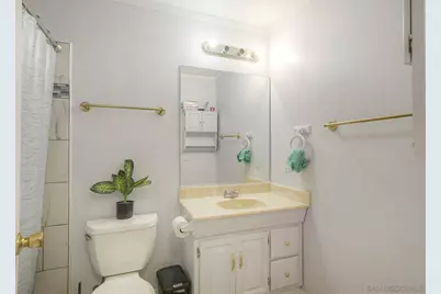  2049 Golden Circle Dr, Escondido, CA 92026 - Photo 15