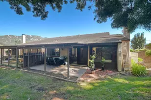 2049 Golden Cir Dr, Escondido, CA 92026 - Photo 17