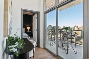 800 The Mark Ln, San Diego, CA 92101 - Photo 17