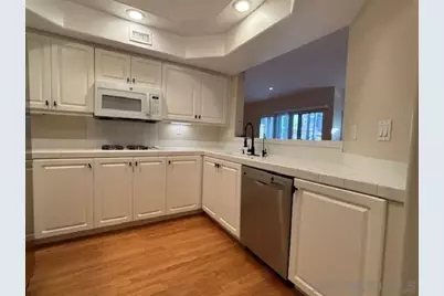  8641 Via Mallorca #Unit D, La Jolla, CA 92037 - Photo 11