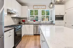 2769 Overlook Point Dr, Escondido, CA 92029 - Photo 7